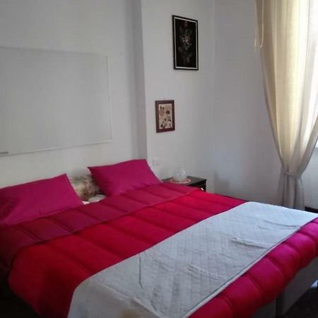 Isola Bi Bed & Breakfast Milan Luaran gambar