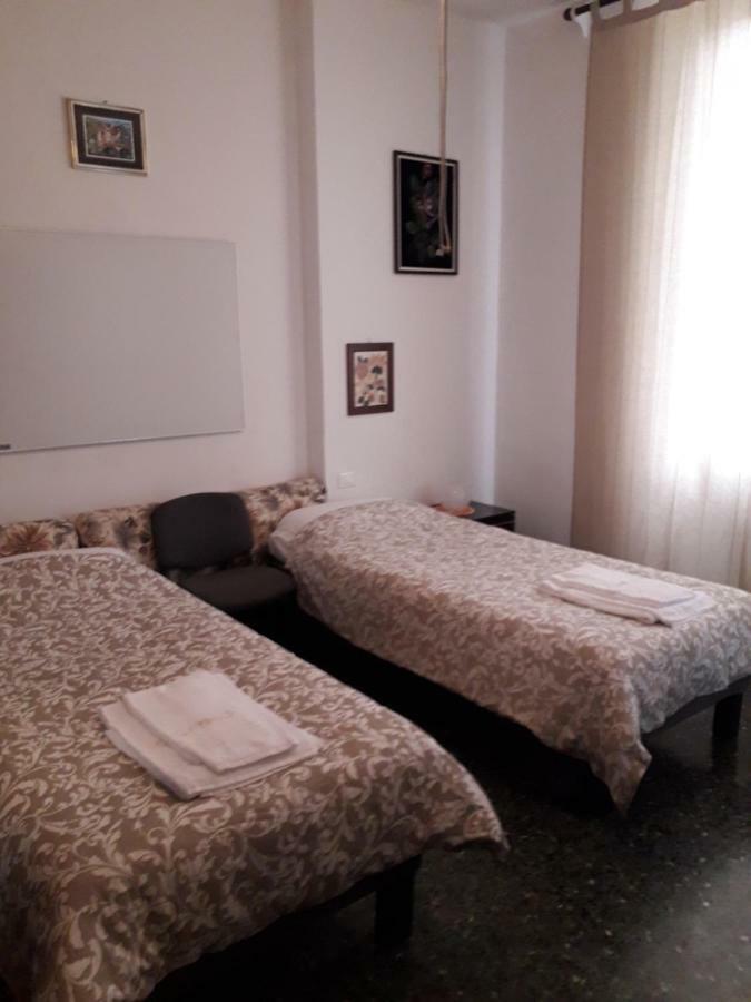 Isola Bi Bed & Breakfast Milan Luaran gambar
